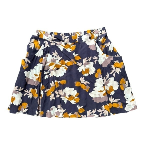 Old Navy Dresses & Skirts - Old Navy Black Gold Floral Mini Skirt w Pockets
